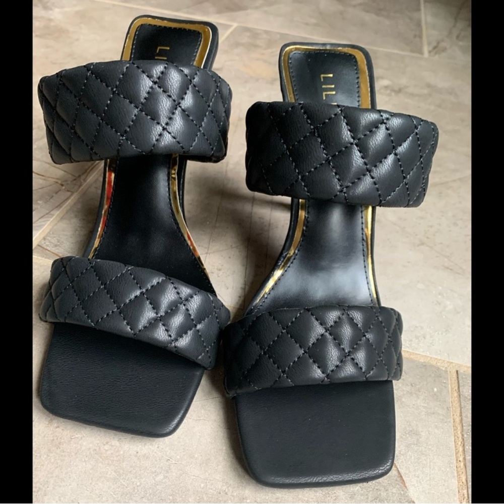 Quilted Black heeled mules